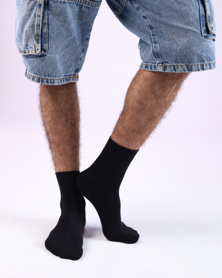 Classic Quarter Socks — Black
