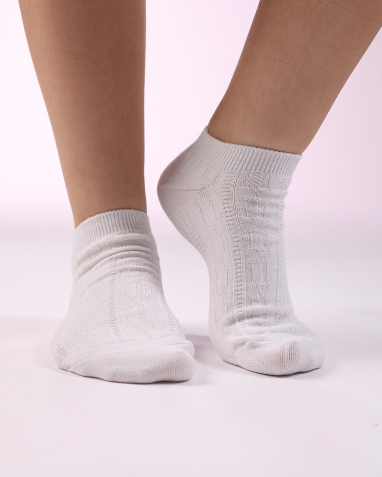 Socket Ribbed Socks — White Cable